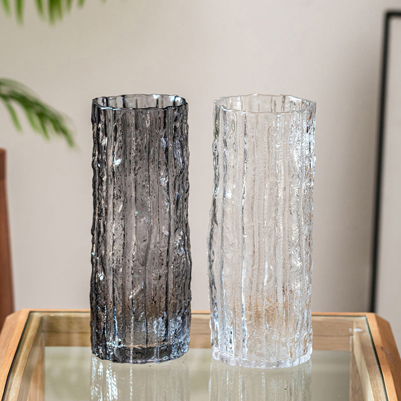 Artful Glass Vase in Modern Design Bowlift