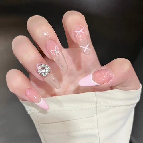 Elegant Stiletto Press-On Nail Art Bowlift