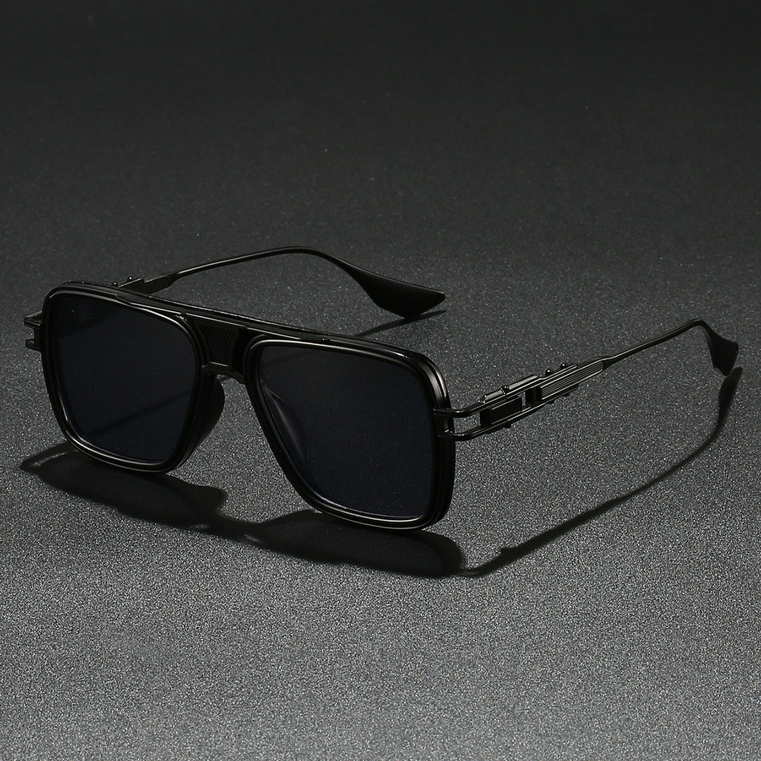 Women’s designer sunglasses with luxurious metal frame and trendy detail Bowlift
