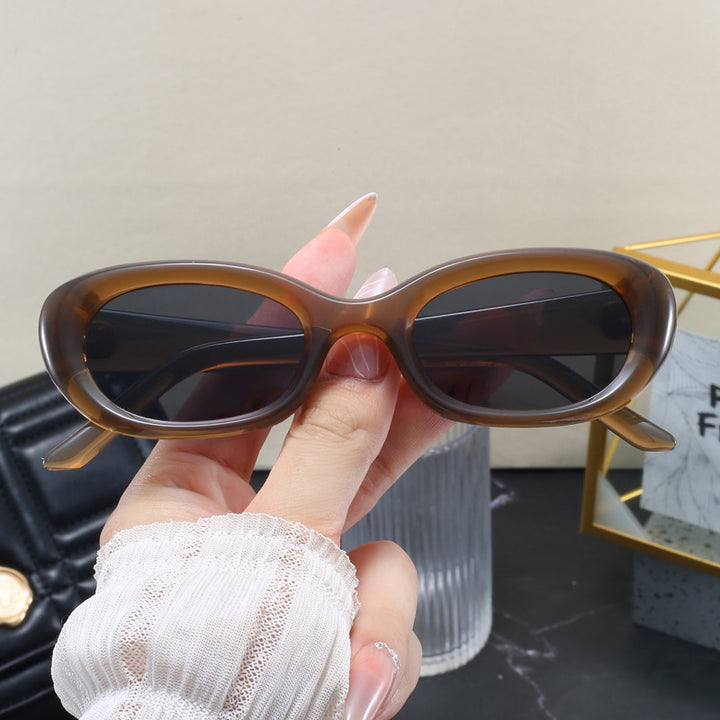 Women's fashionable sunglasses with oval design and UV protection Bowlift