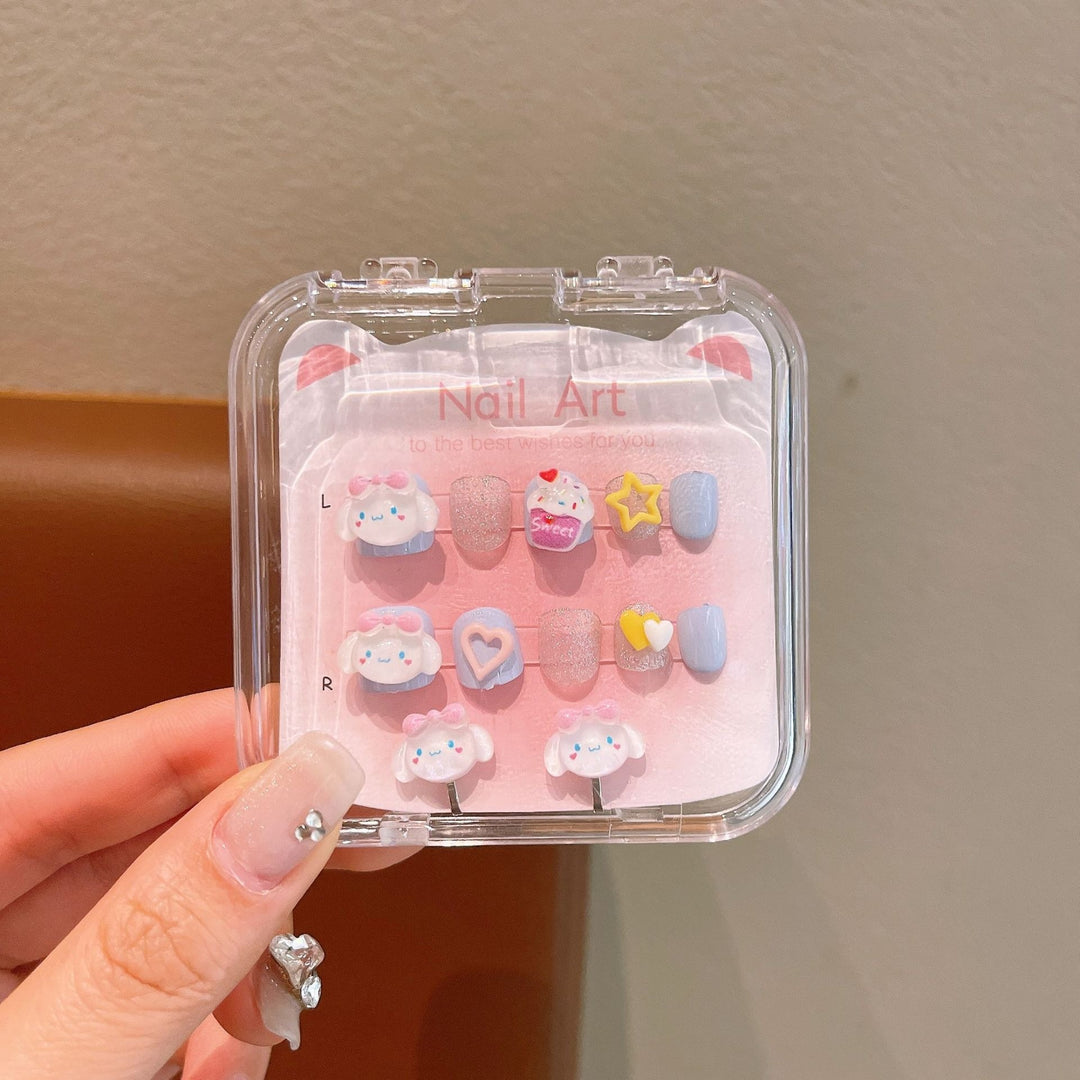 Artificial nails with sweet character design Bowlift