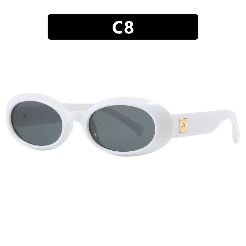Ladies exclusive sunglasses in elegant oval design Bowlift