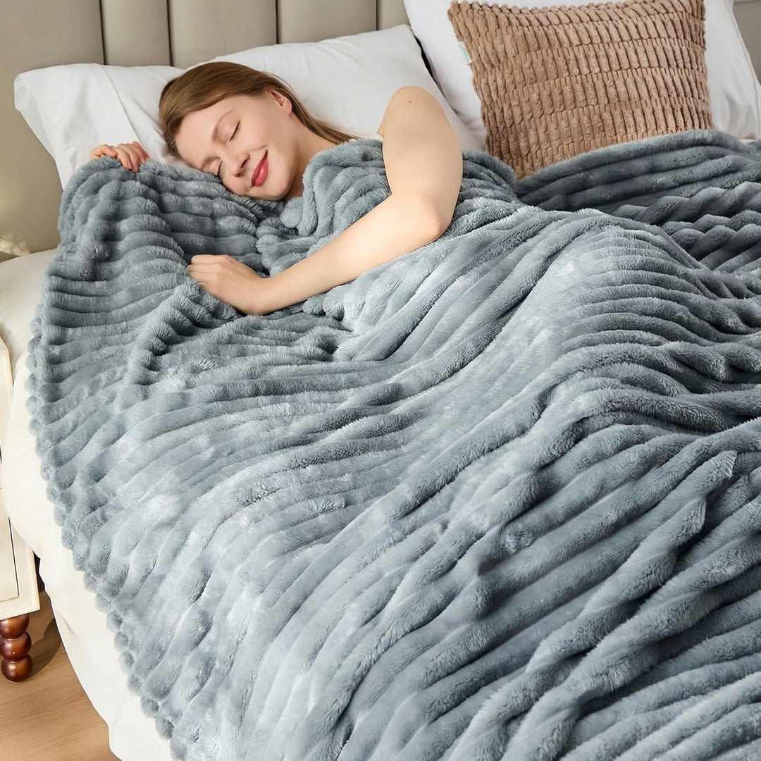 Women Ultra-soft and heat-retaining Blanket Bowlift