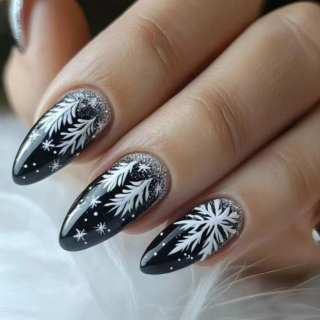 Snowy Winter-Themed Nail Art Bowlift
