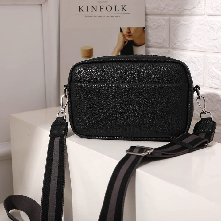 Elegant Shoulder Bag Made of High-Quality Leather Bowlift