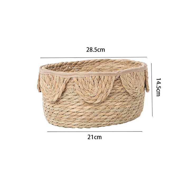 Handwoven decorative basket with ruffles Bowlift