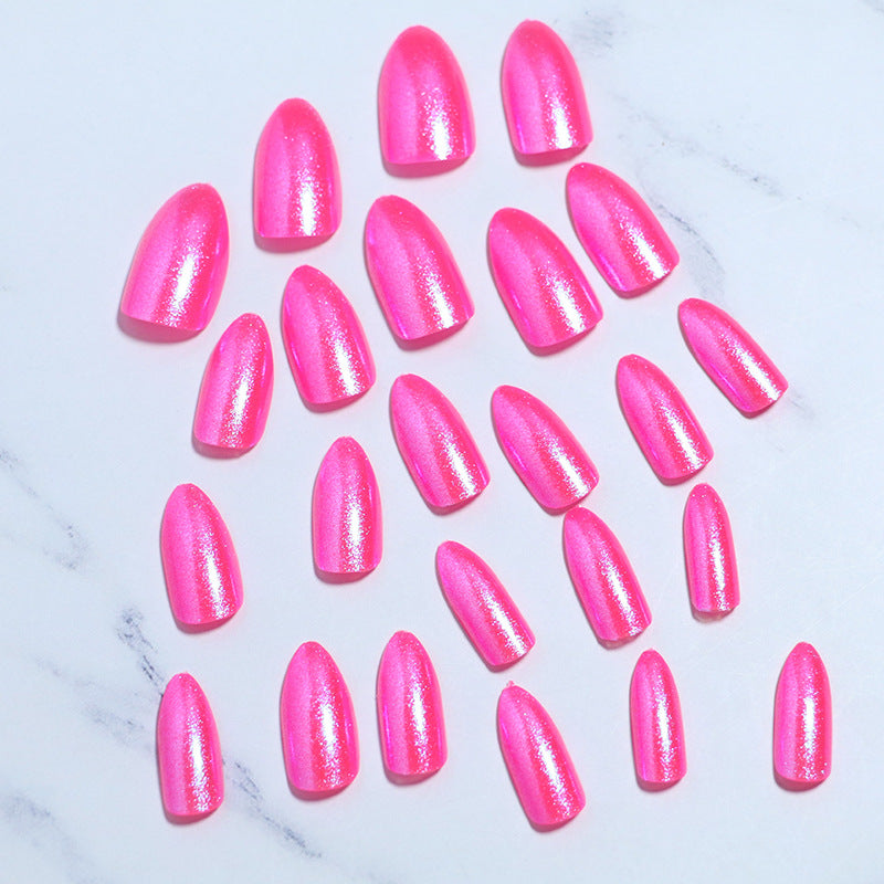 Glossy Press-On Nail Set with Iridescent Shine Bowlift