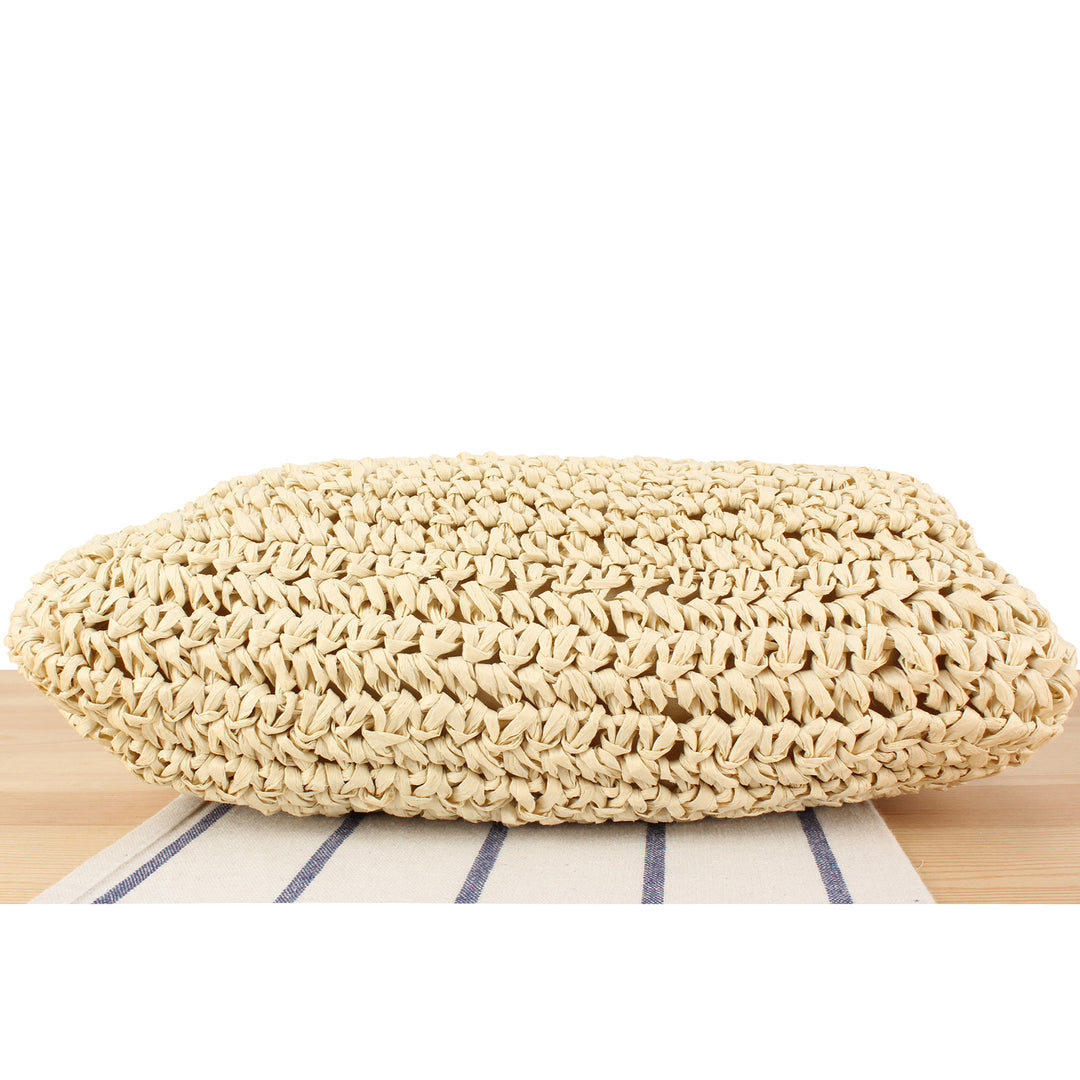 Shoulder bag made from handcrafted natural fibers with elegant chain decoration Bowlift
