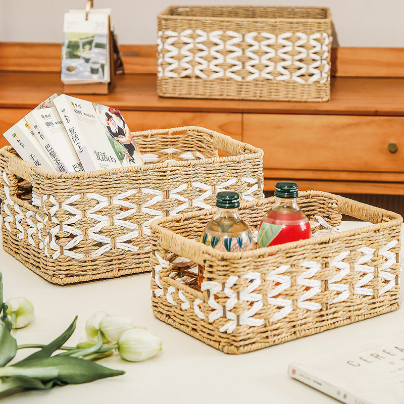 Decorative basket made of natural fiber with elegant design Bowlift