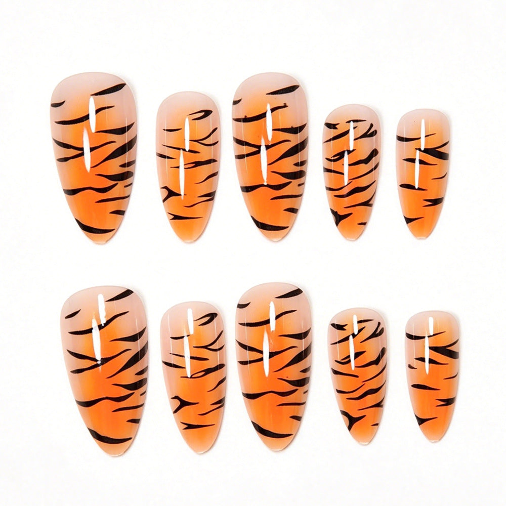 Stylish Tiger Print Stiletto Press-On Nails Bowlift