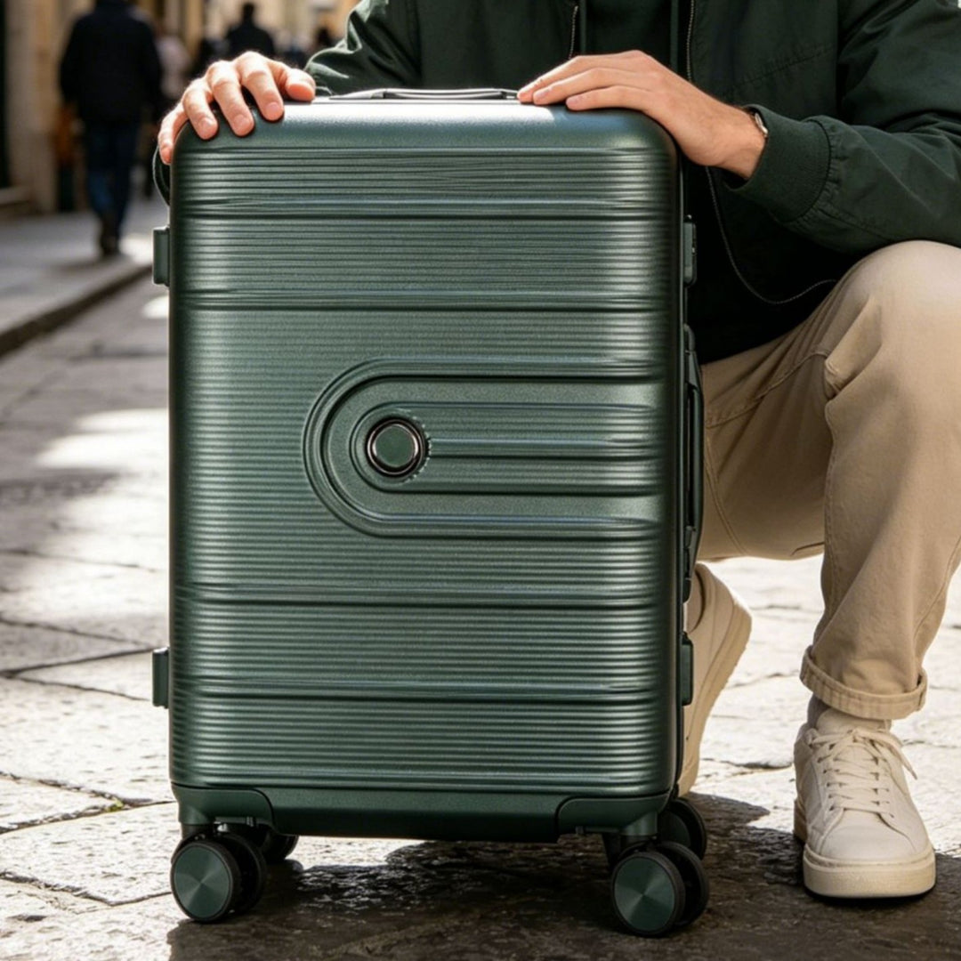 Unisex Compact Hard Shell Travel Trolley Bowlift