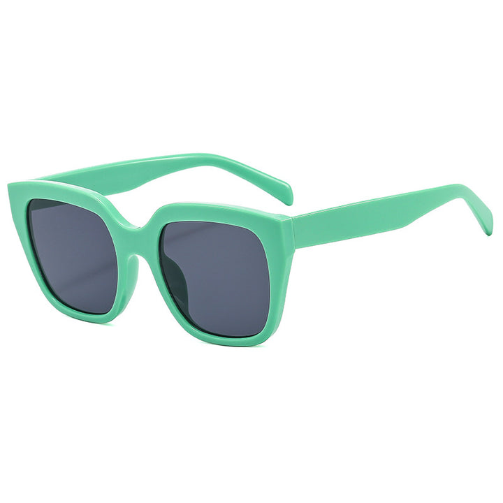 Ladies stylish sunglasses in modern square design Bowlift
