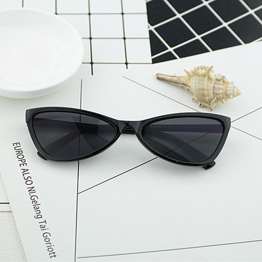 Women's geometric designer sunglasses in modern look Bowlift