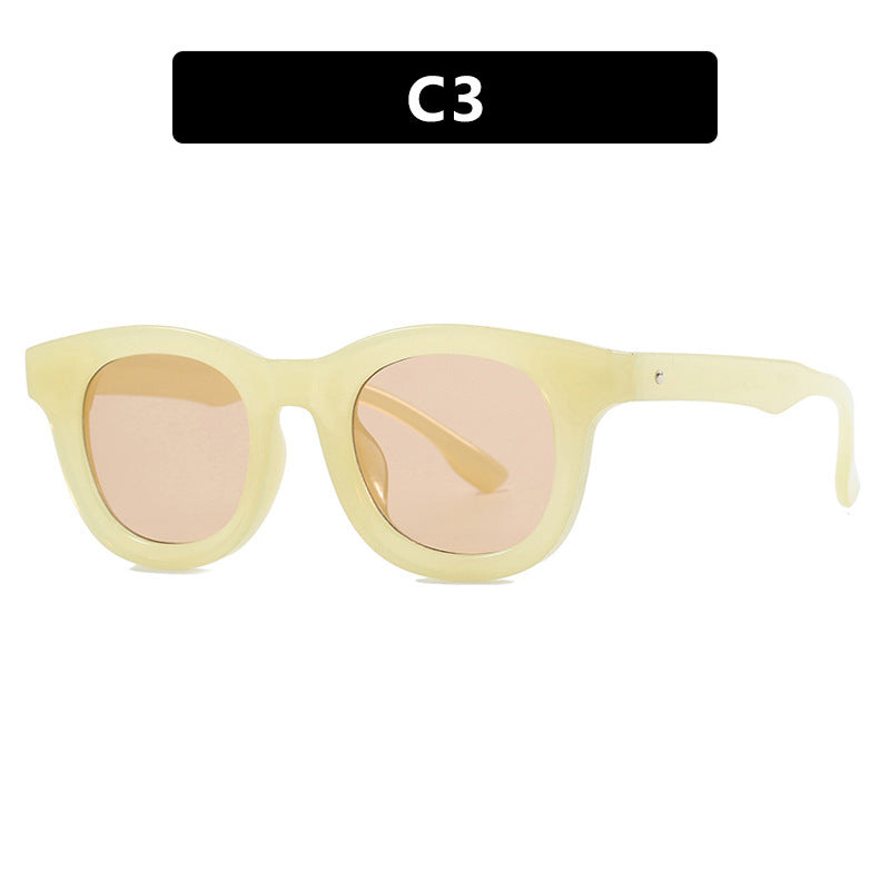 Women's trendy oversized sunglasses with distinctive design Bowlift