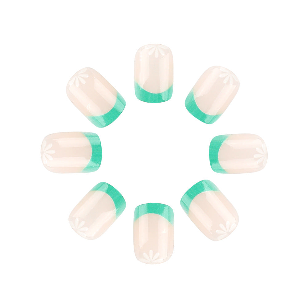 Elegant Floral Design Press-On Nail Set Bowlift
