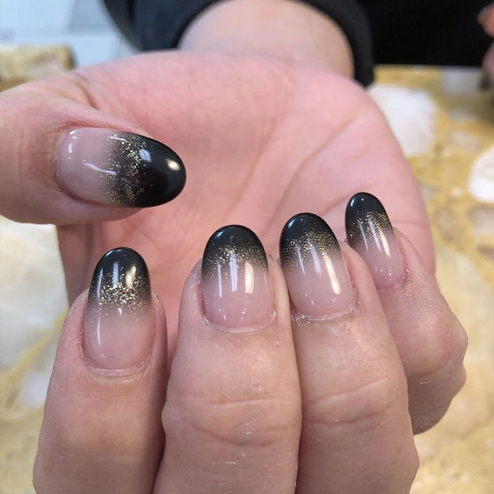 Artificial nails with exclusive spring design Bowlift