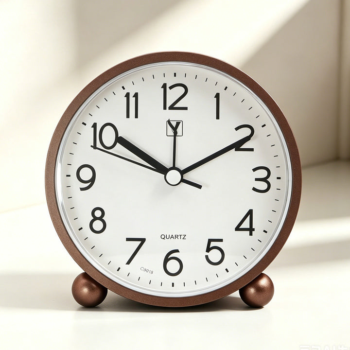 Classic table clock Bowlift