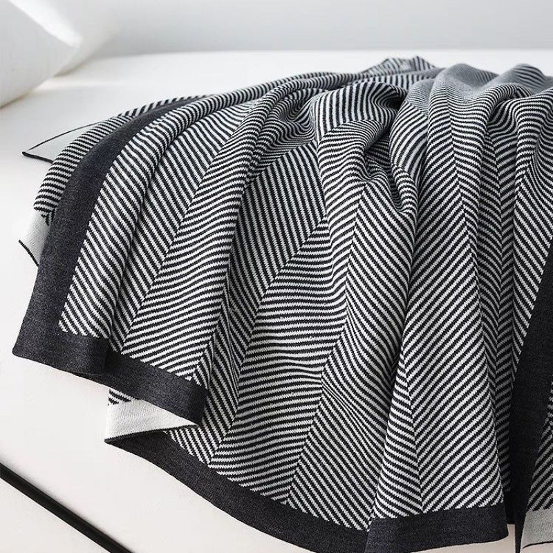 Cozy Lightweight Bowlift Blanket