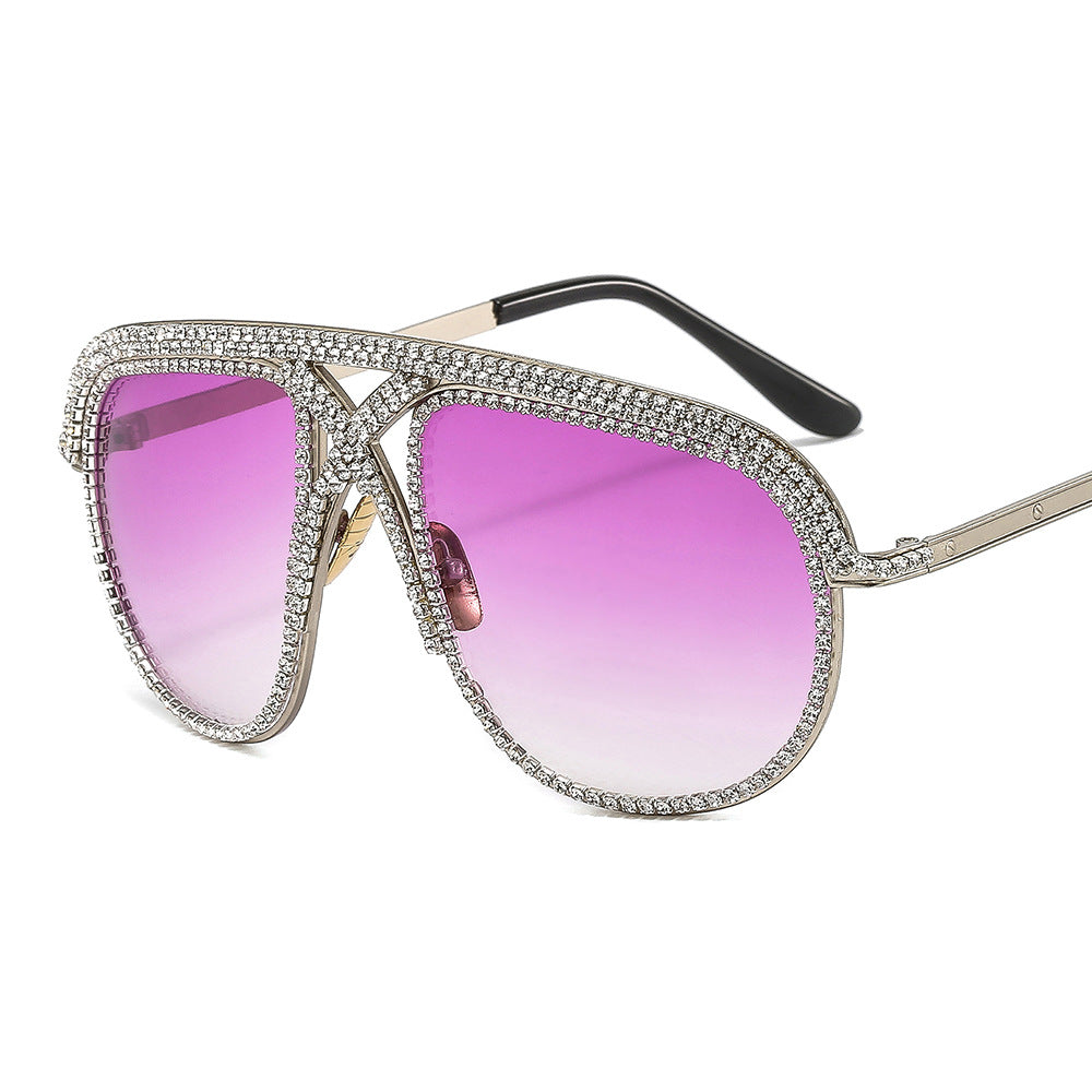 Ladies Glamorous Sunglasses with Rhinestone-Embellished Frame Bowlift