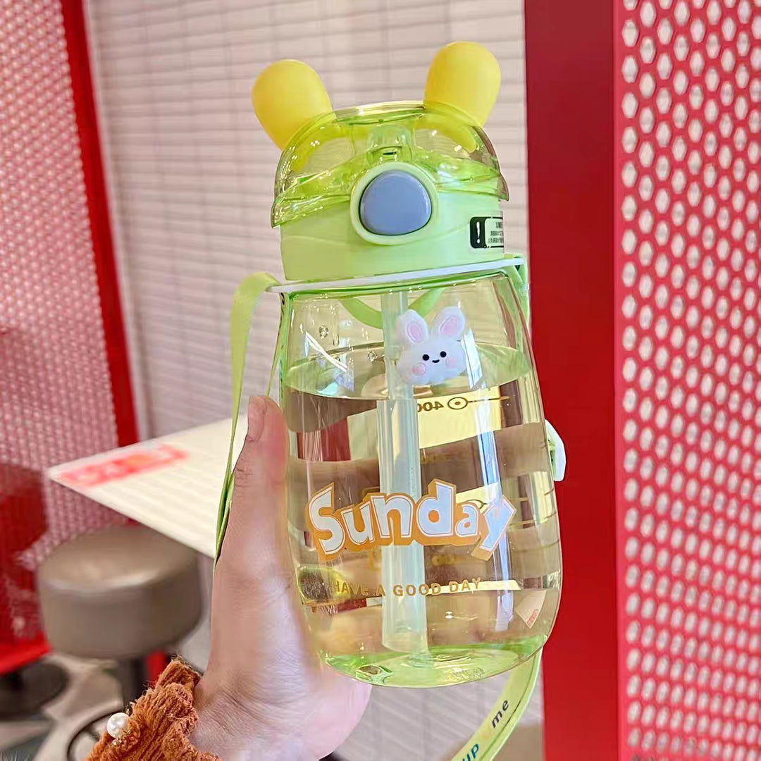 Ladies Animal-Friendly Water Bottle with Practical Straw Bowlift