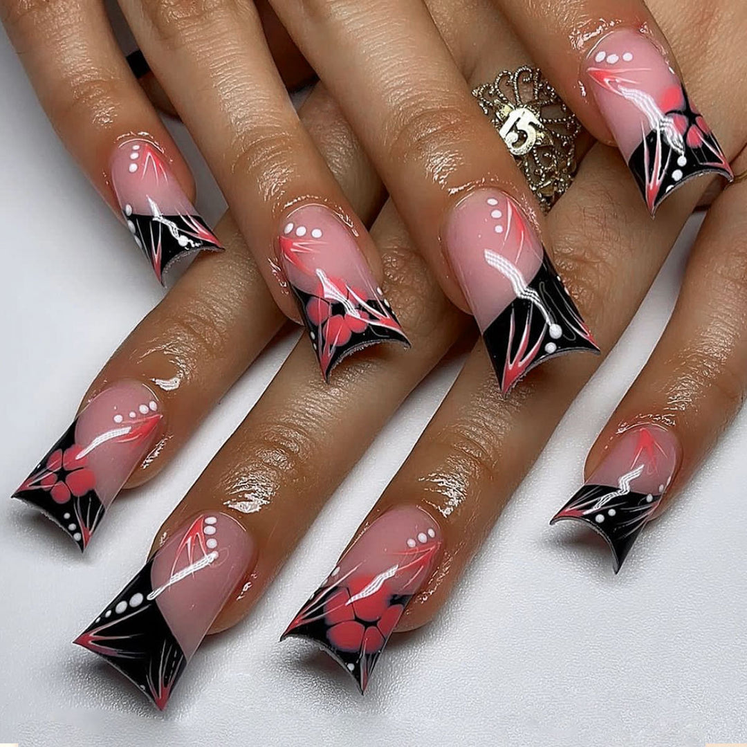Artistic French Tip Nail Art Bowlift