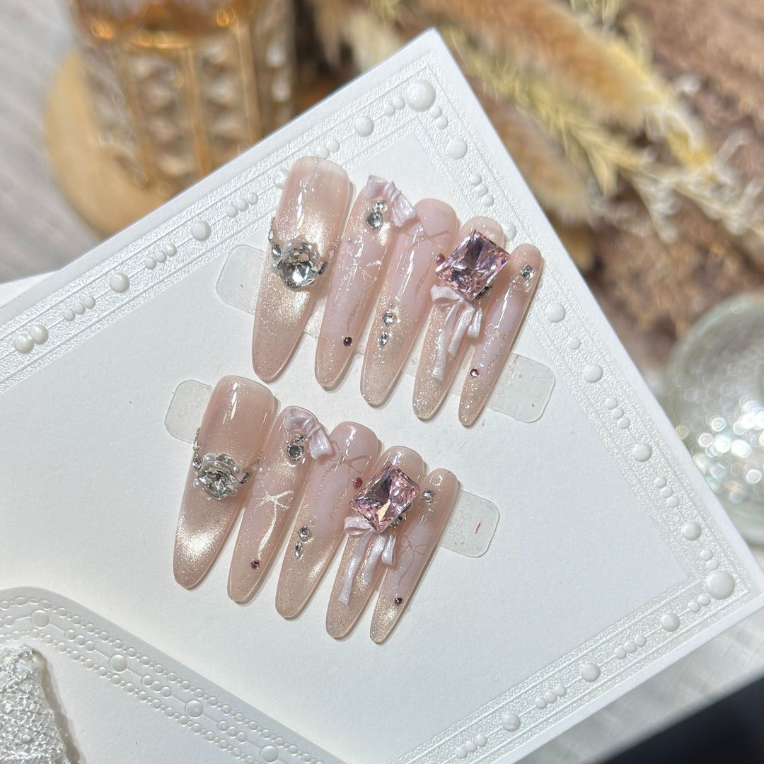 Ornate Rhinestone-Embellished Stiletto Press-On Nails Bowlift