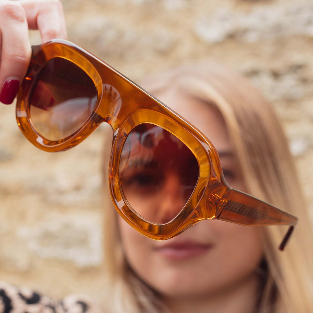 Women's Sunglasses Bowlift