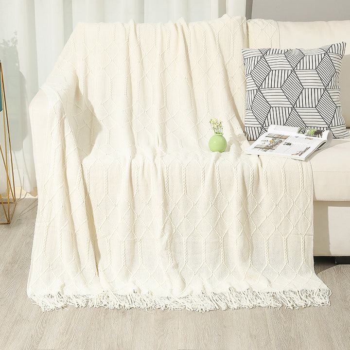 Ladies Cozy and Stylish Blanket Bowlift