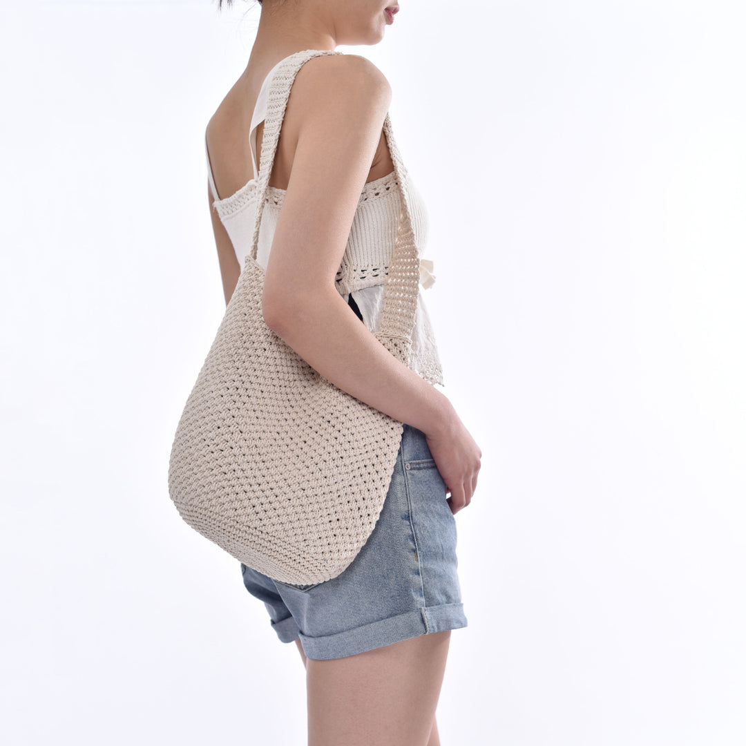 Crochet Tote Bag In Minimalist Design Bowlift