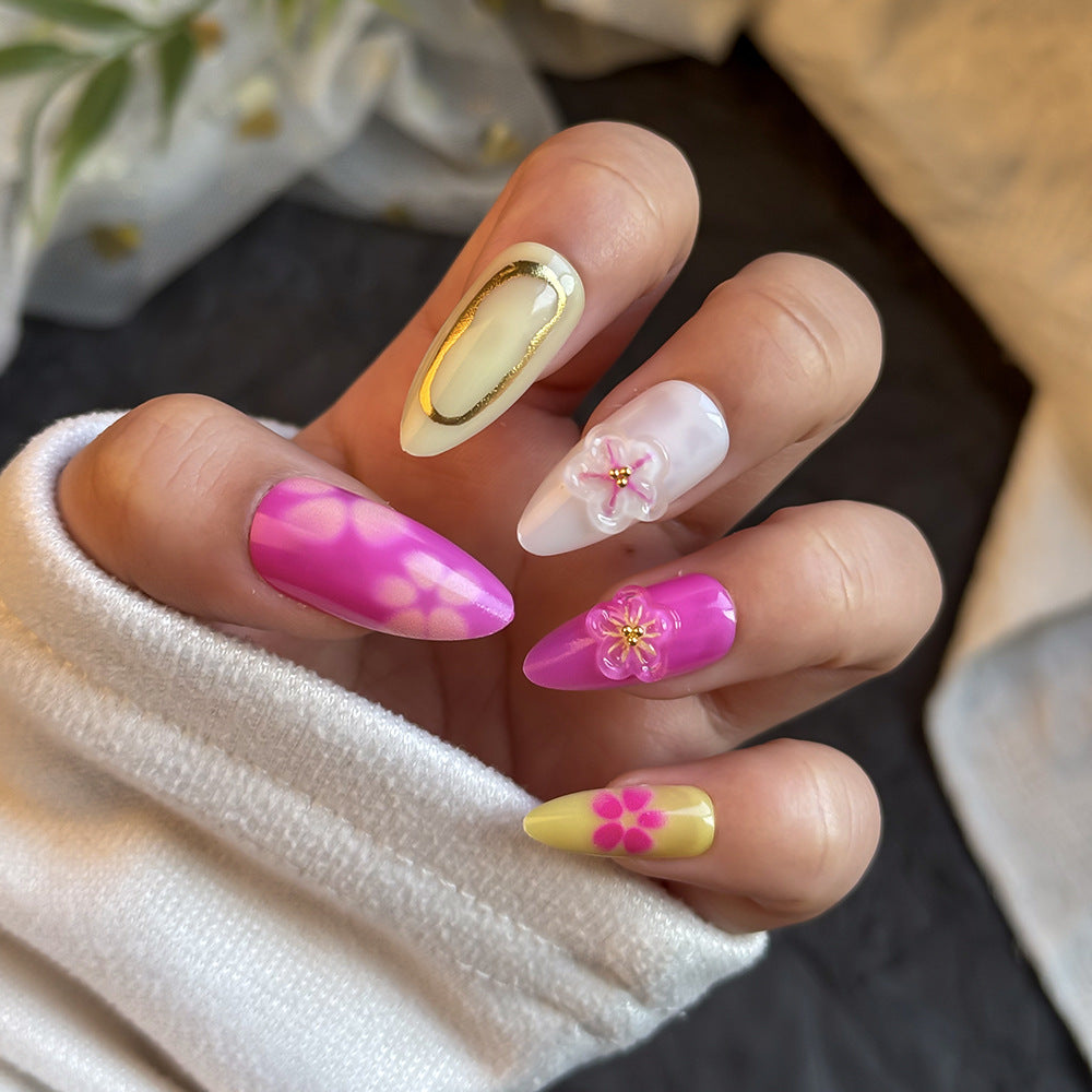 Artistic Press-On Nail Set with Floral Design Bowlift