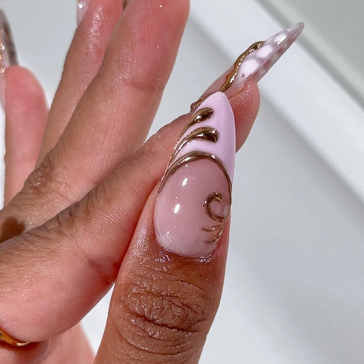Decorative Press-On Nail Art with Unique Sculpted Designs Bowlift