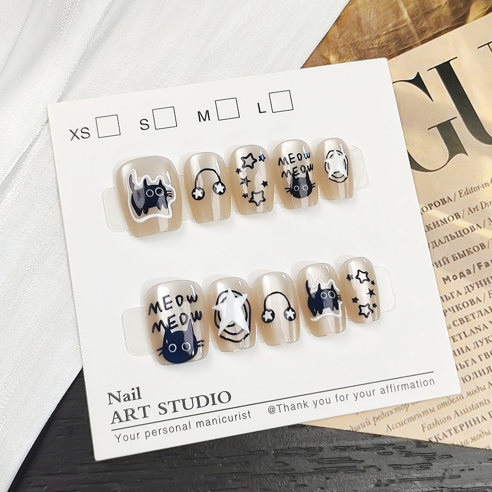 Artificial nail tips with shimmering design Bowlift