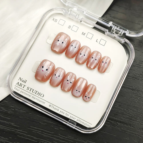 Elegant Artificial Nails In Modern Design Bowlift