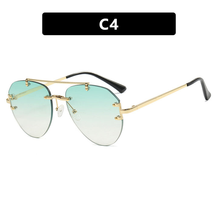 Ladies trendy sunglasses in elegant, polygonal design Bowlift