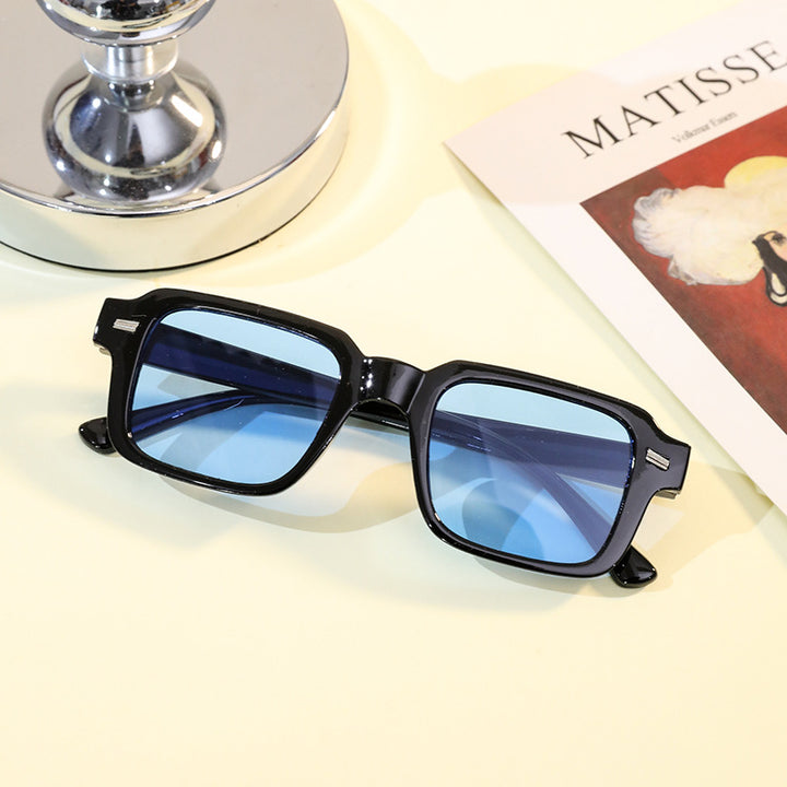 Women's modern rectangular sunglasses with colored lenses Bowlift
