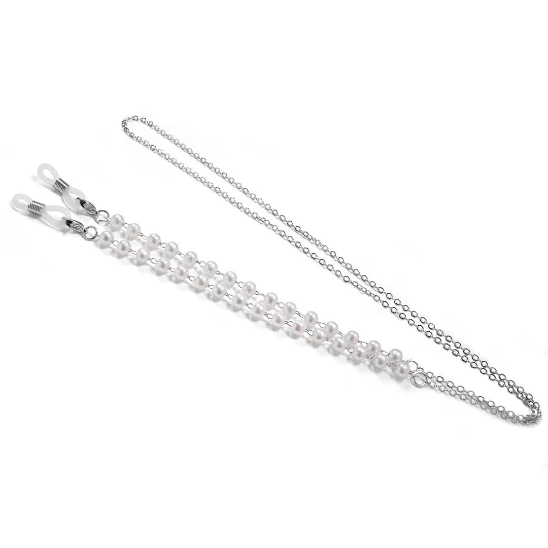 Elegant Pearl-Embellished Eyewear Chain Bowlift