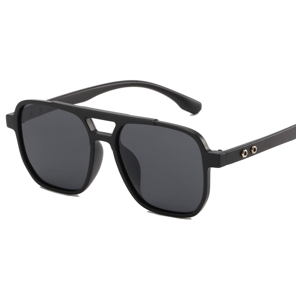 Ladies' fashionable glasses in robust sports design Bowlift