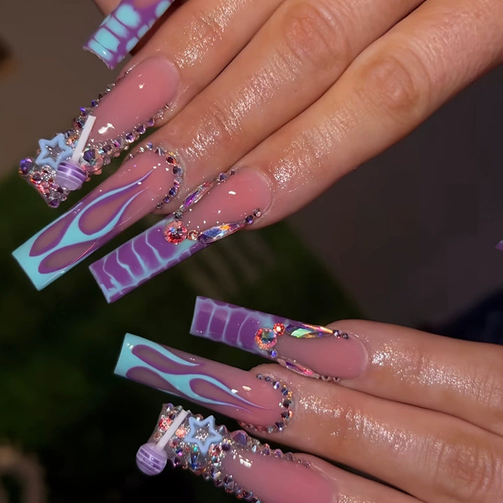 Decorative Long Press-On Nail Extensions Bowlift