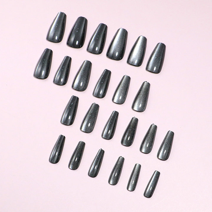 Glossy Stiletto Press-On Nail Art with Ombre Effect Bowlift