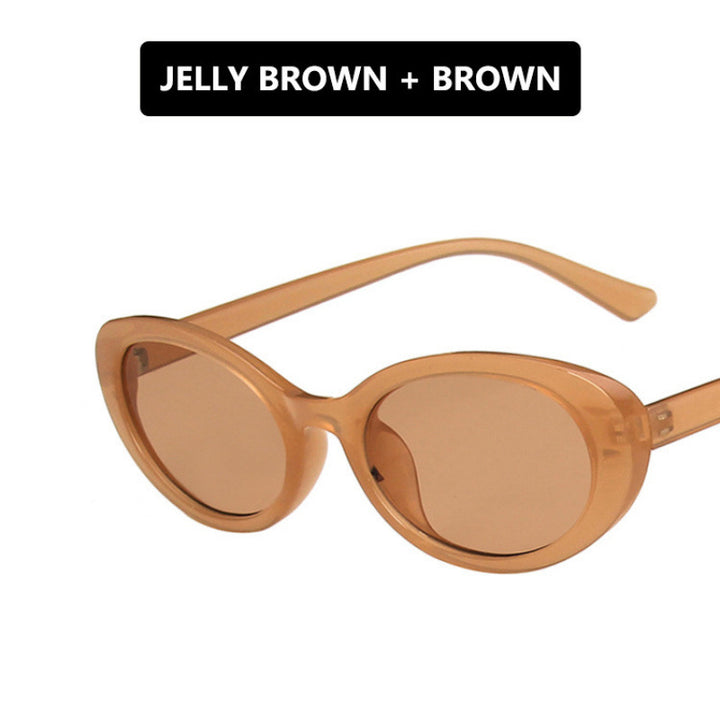Women's Cat-Eye Sunglasses with Transparent Frame and Gradient Lenses Bowlift