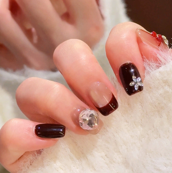 Decorative Crystal-Accented Nail Art Extensions Bowlift