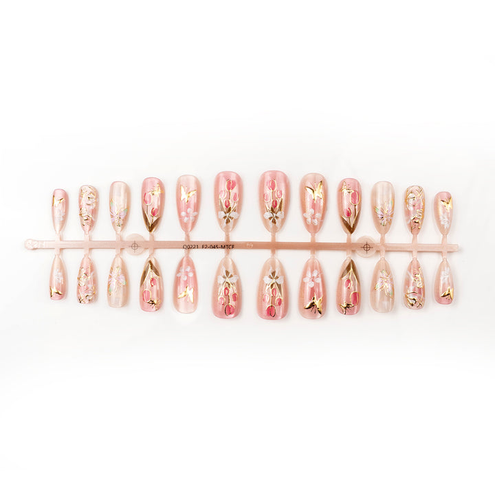 Elegant artificial nails with floral designs Bowlift