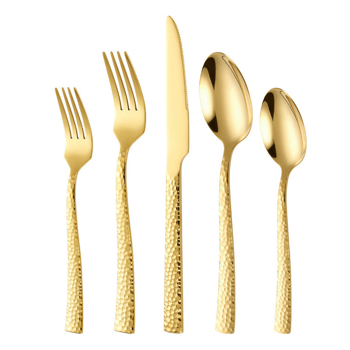 Elegant spoon with unique surface design Bowlift