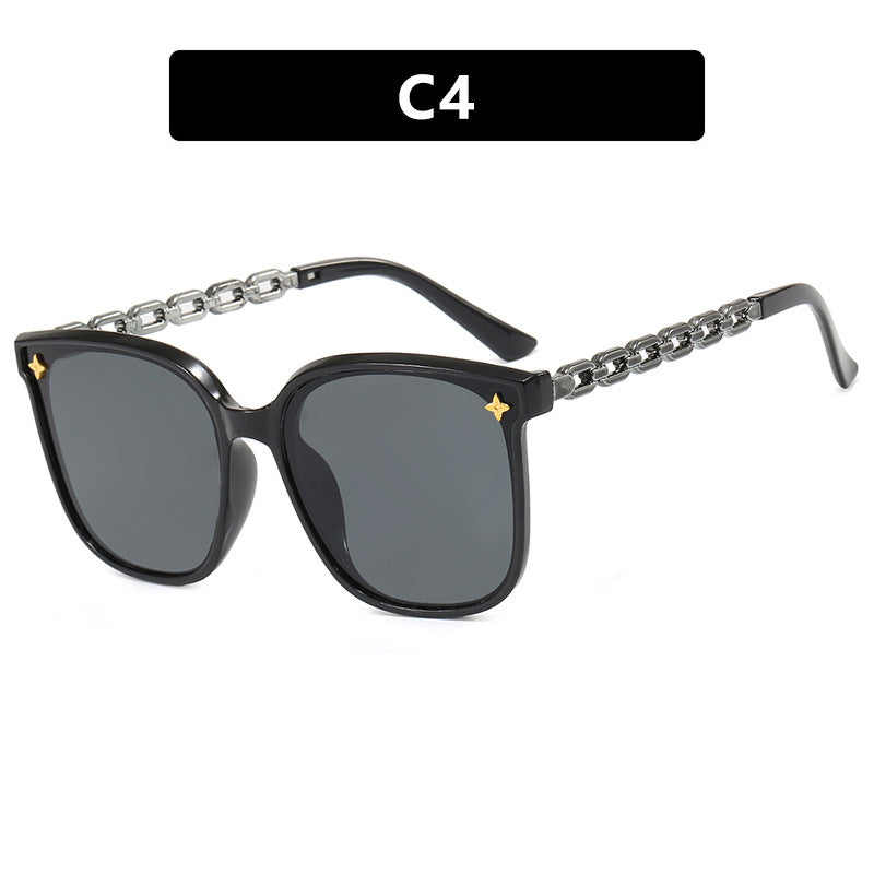 Ladies fashionable sunglasses with stylish chain accents Bowlift