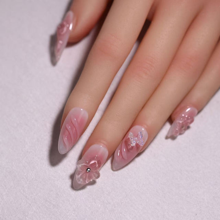 Elegant Press-On Nail Set Bowlift