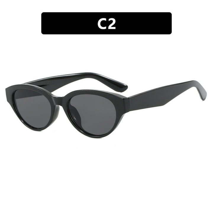Women's Cat-Eye Sunglasses with protective UV filter and elegant frame Bowlift