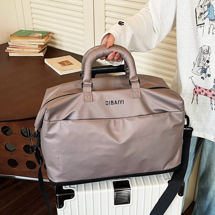 Versatile Travel Duffel Bowlift