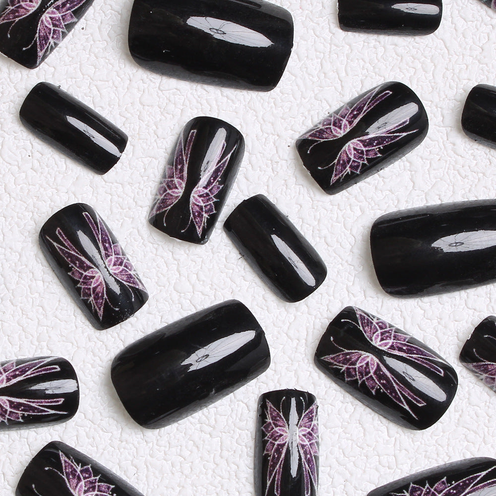 Artistic Press-On Nail Design Bowlift