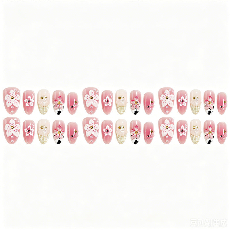Luxurious artificial nails with floral decorations Bowlift