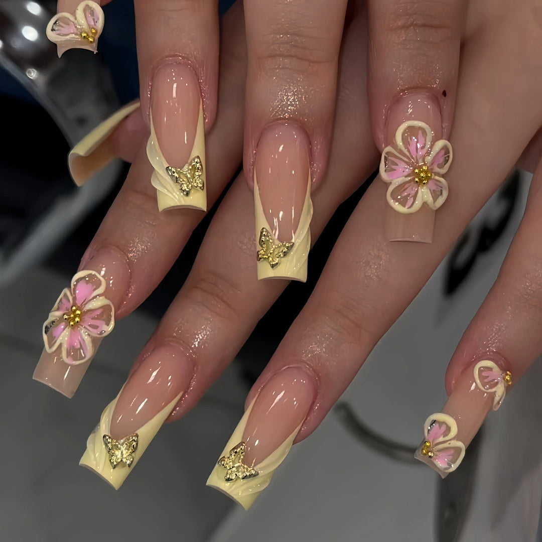 Decorative Long Press-On Nail Extensions Bowlift